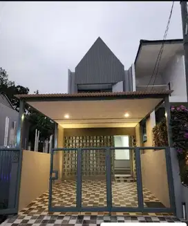 Rumah bagus siap huni di BSD sektor