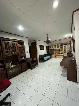 Pulo Asem Jakarta Timur Dijual Rumah BU Nego sampai Deal