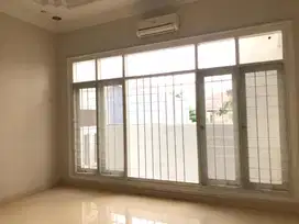 Rumah Mewah Komplek Hunian Ekslusif Graha Family Ready Huni