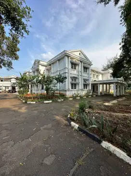 Kemang Ex Sekolah International 1,1ha Bonus Bangunan