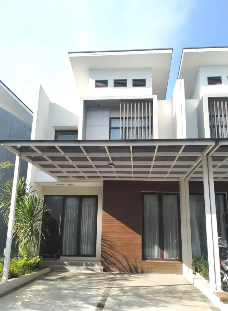 Rumah 2lt luas 6x15 90m 3KT Cluster Shinano JGC Jakarta Garden City