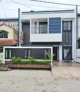 Rumah sektor gading serpong 2lantai renov full bangunan