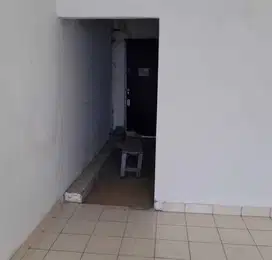 Ruko 3 Lantai Siap Pakai di Golden Boulevard Serpong
