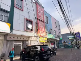 Jual Ruko startegis 3lantai di Sholeh Iskandar Bogor