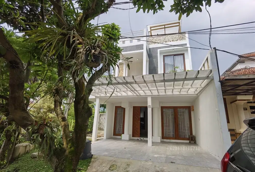 Dijual Rumah Hook Kolam Renang View Gunung Taman Legian Sentul City