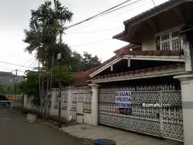 DIJUAL BU, Rumah Jl. Satria Raya Jaktim