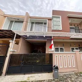 Rumah di Jalan Basoka - 2 lantai siap huni