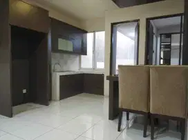 Puri Botanical 2 Lantai Furnished Cluster Dilenia Akses Toll Joglo