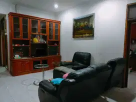 Rumah Singgasana Pradana 1 Lantai