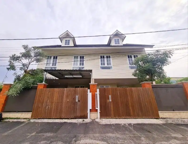 rumah dijual di Denpasar renon American style