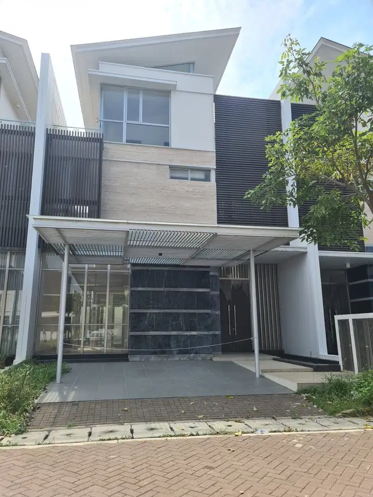 Rumah PIK Golf Island Chopin 10x25 Ada Lift