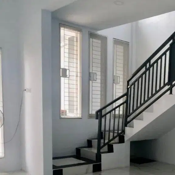Dijual Rumah LT10x16m2 Bagus Asri di Alamanda, Sunter