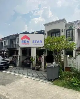 Rumah nyaman 2 lantai dijual cepat di Puri Cinere