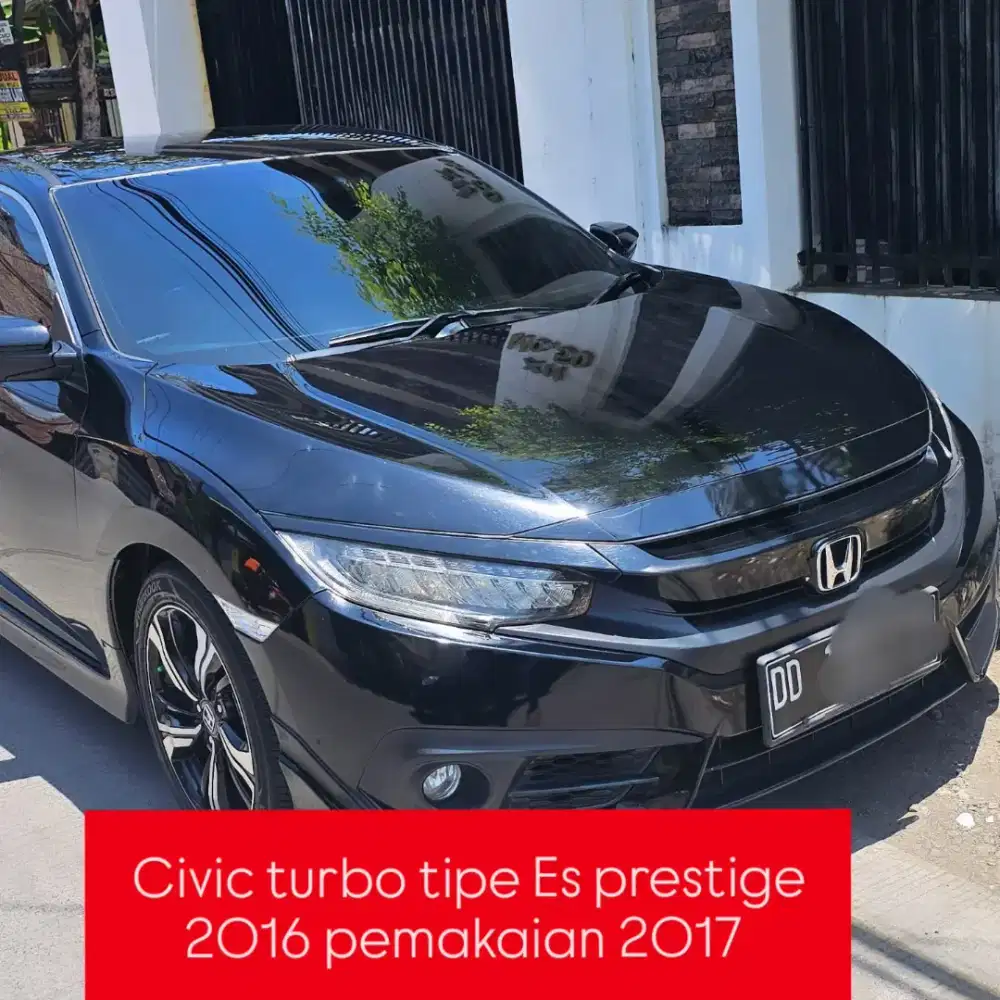 Civic turbo sedan tipe tertinggi ES istimewa