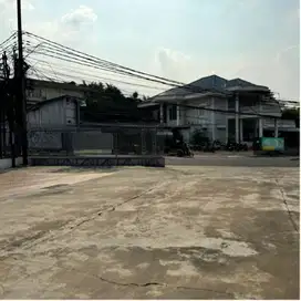 Turun HargaShowroom Aktif Siap Pakai Besar Di Cirendeu Raya