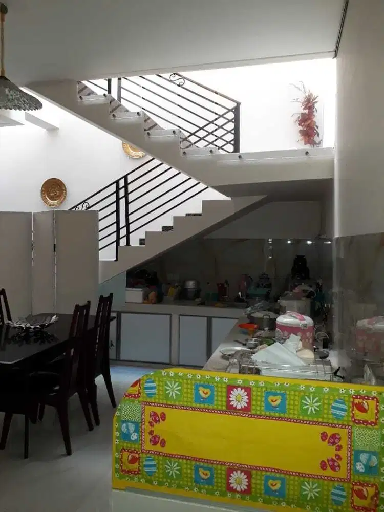 Dijual Rumah Sunrise Garden Kedoya