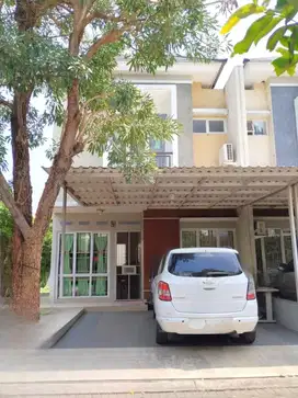 Rumah 2lt luas 235m2 type 3KT Cluster Victoria Metland Cakung Jakarta