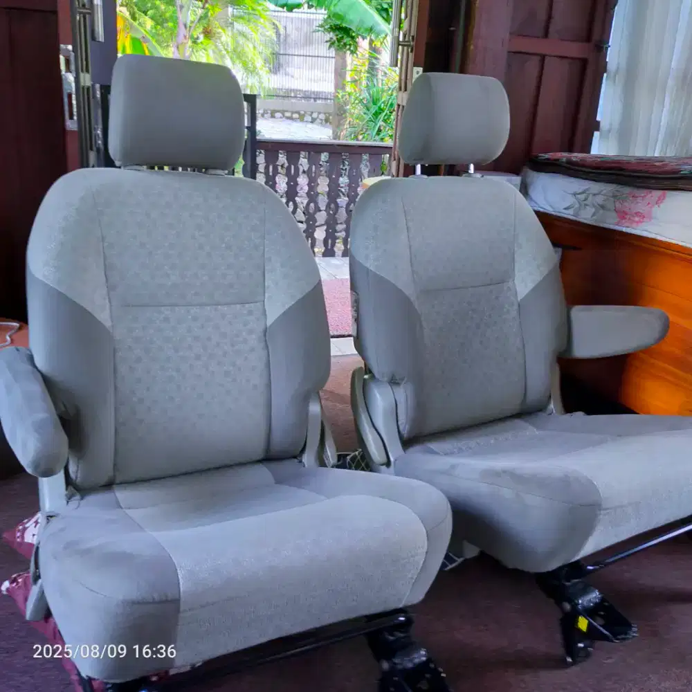 Captain set innova