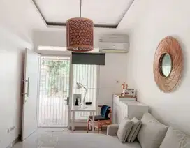 Rumah 3 lantai luas 6x16 96m2 type 4KT Cluster Teresta Metland Menteng