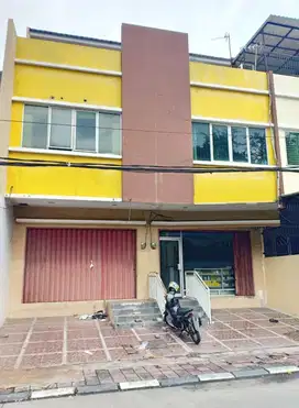 Ruko biru laut lestari luas 60,75m2 di Kelapa Gading Jakarta Utara