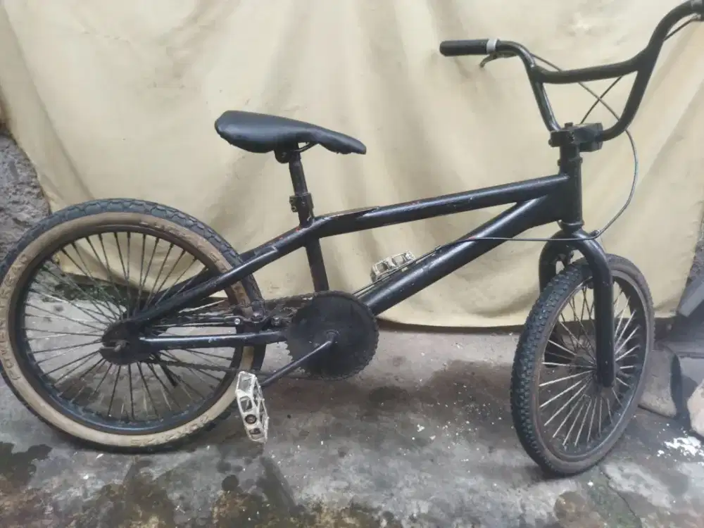 Sepeda BMX Pacifik 20