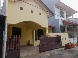 Rumah Murah Strategis Lokasi di Belakang Mall Gading, Jakarta Utara