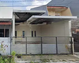 Dijual Rumah Perlu Renov Semolowaru Dekat Raya MERR