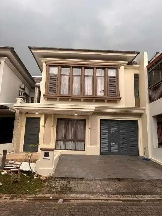 Rumah Di Greenwich BSD Tangerang Luas 9x15m 2 Lantai Semi Furnished