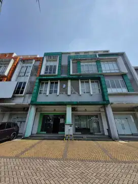 Ruko 2 gandeng strategis di Darwin Timur Gading Serpong Tangerang