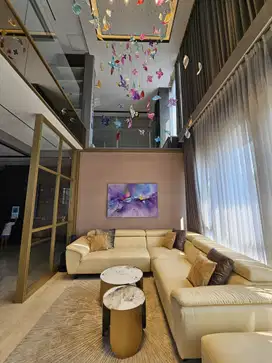 Rumah Mewah Banget Seperti Show Unit Ada Lift Dan Kolam Renang