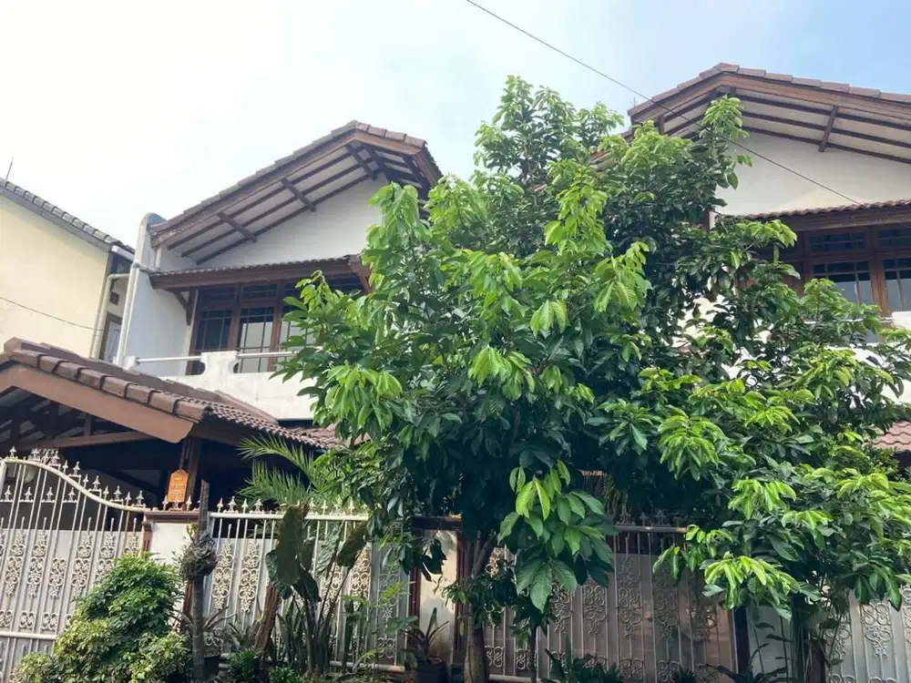 Dijual Cepat Rumah Bagus di Duren Sawit, Jakarta Timur