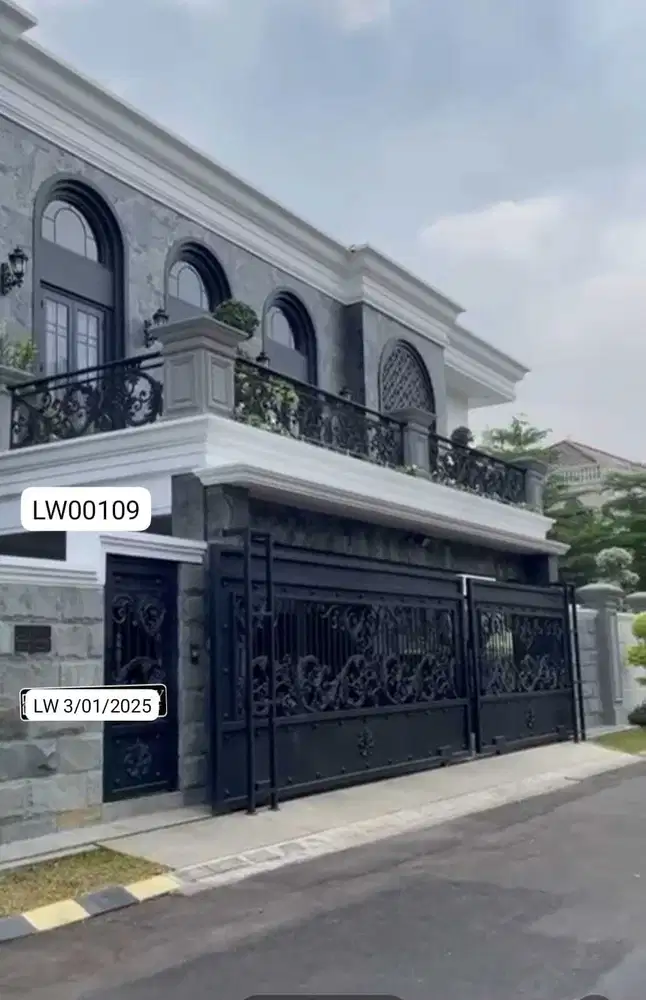 RUMAH MEWAH FURNISHED, SWIMMING POOL DI CITRA GRAN CIBUBUR