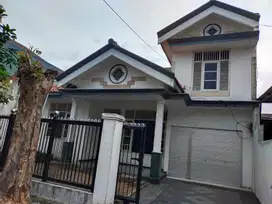 Rumah Penjaringan Rungkut Siap Huni Dekat UPN Strategis