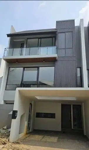 RUMAH DIJUAL DI SIERRA SERNIA HILLS POSISI HOOK LINGKUNGAN ASRI