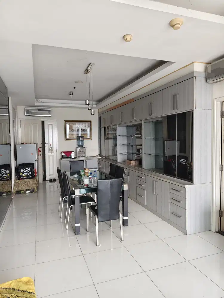 Apartemen Frenchwalk MOI Tower Paris Garden lt 35 dibawah Penthouse