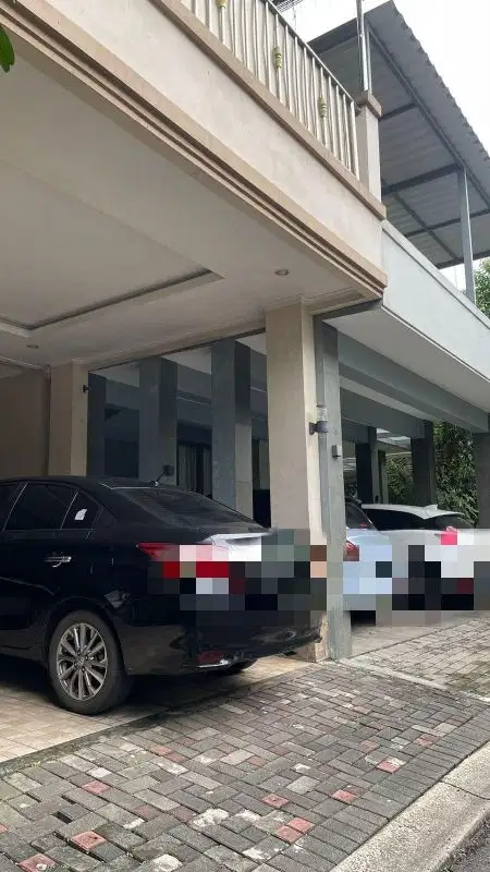 Di jual Rumah di BSD City