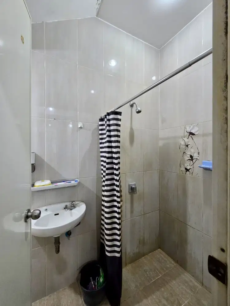 Dijual/Sewa Rumah 6x15m2 Cengkir Barat Siap Huni