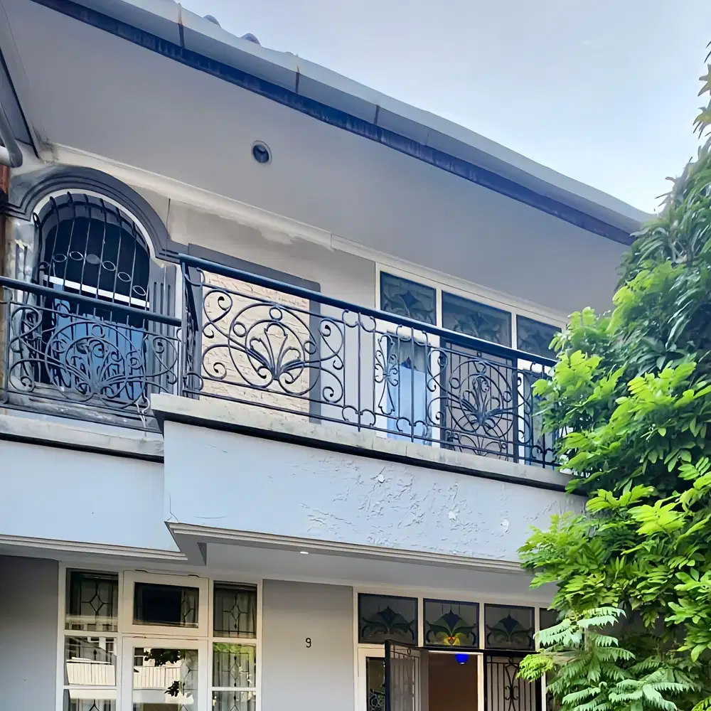 Dijual Rumah 9x17m2 Gading Kirana 2 Lt Sudah Renovasi