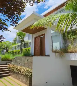Turun Harga Rumah Hook Pondok Indah Ada Kolam Siap Huni jaksel