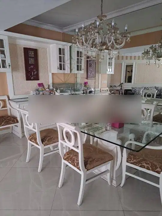 Dijual Apartemen SHM Taman Anggrek Full Furnished, Jakarta Barat.
