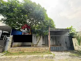 Rumah Jual dalam Perum Dekat Pasar Pakis & Pusat Perbelanjaan Malang