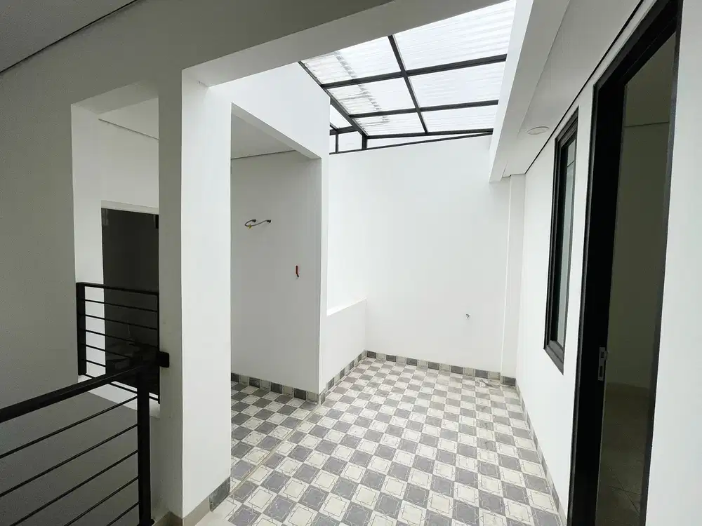 Rumah baru unfurnish  3lt siap huni di Sunter Agung - Jakarta Utara