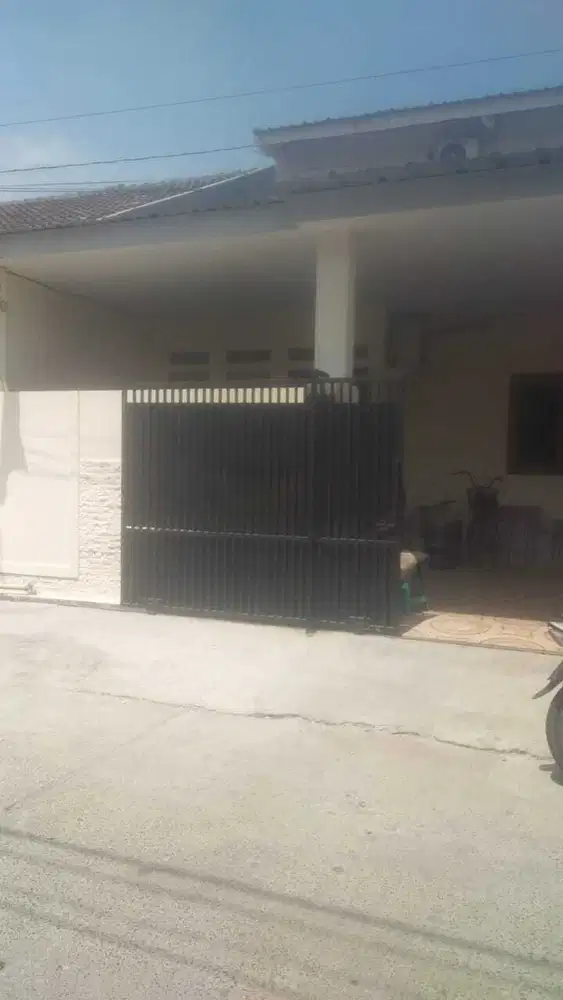 Dijual Rumah baru Renovasi di Harapan Indah Bekasi