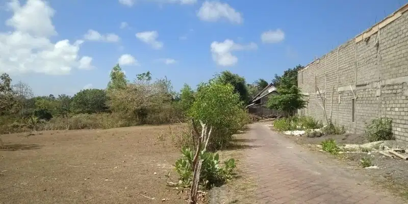 dijual tanah kutuh jl sekenem Kuta selatan