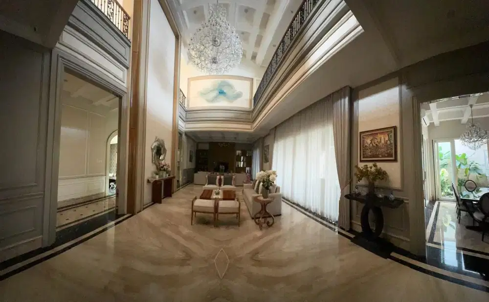 Dijual Rumah Mewah Classic di Bukit Gading Mediterania, Jakarta Utara