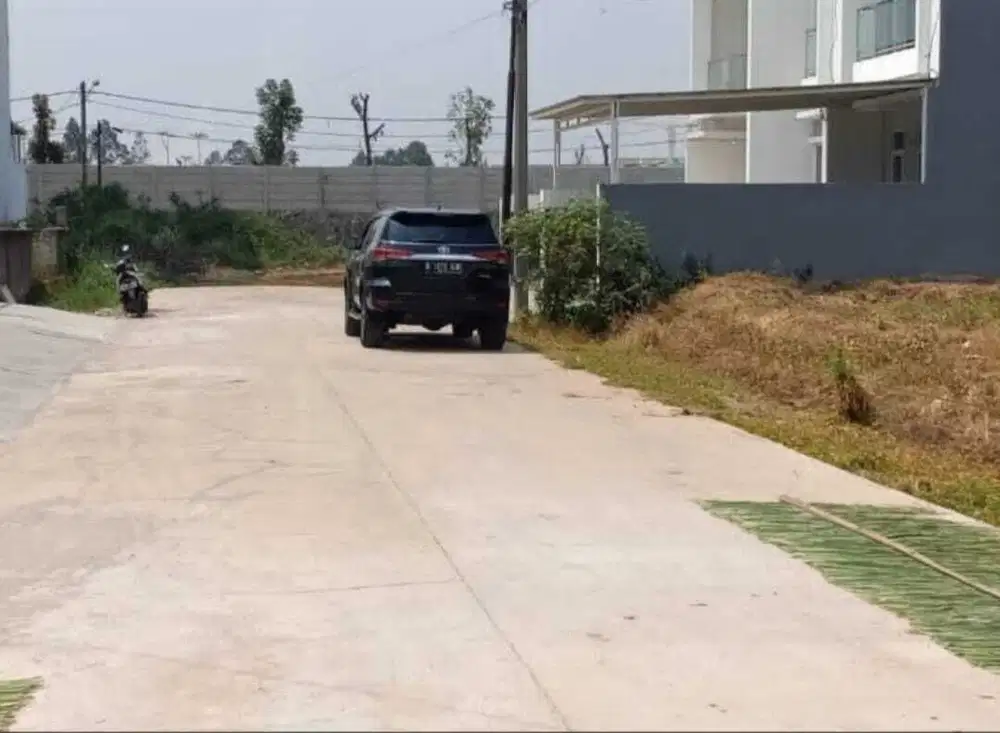 Dijual Tanah Luas Strategis di Imperial Gading, Jakarta Utara