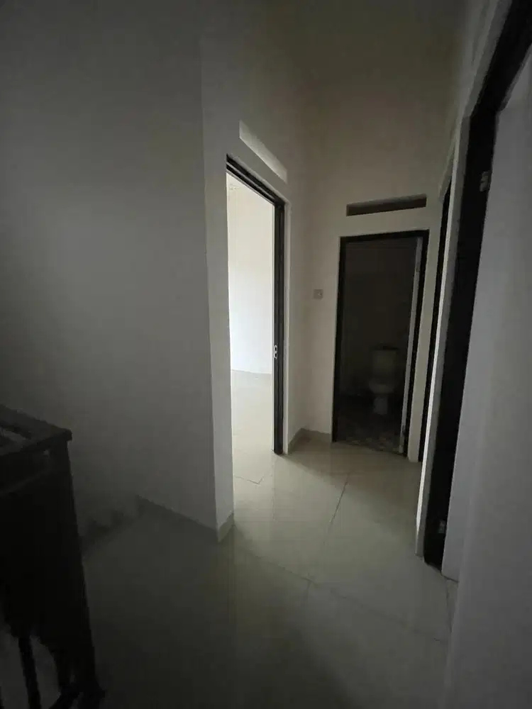 RUMAH DUA LANTAI GLAND CIWASTRA