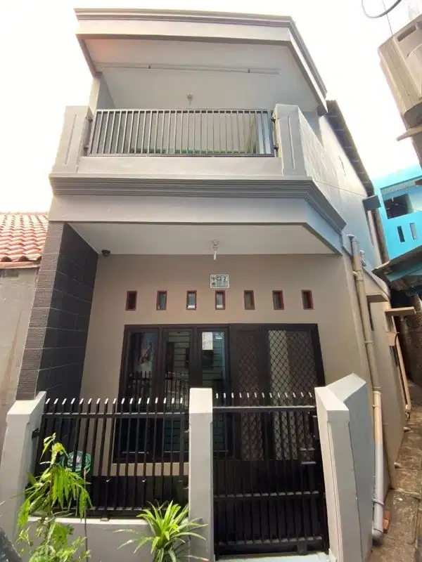 Termurah  Rumah Sunter Jaya 3 lantai LT 50m2  bebas banjir