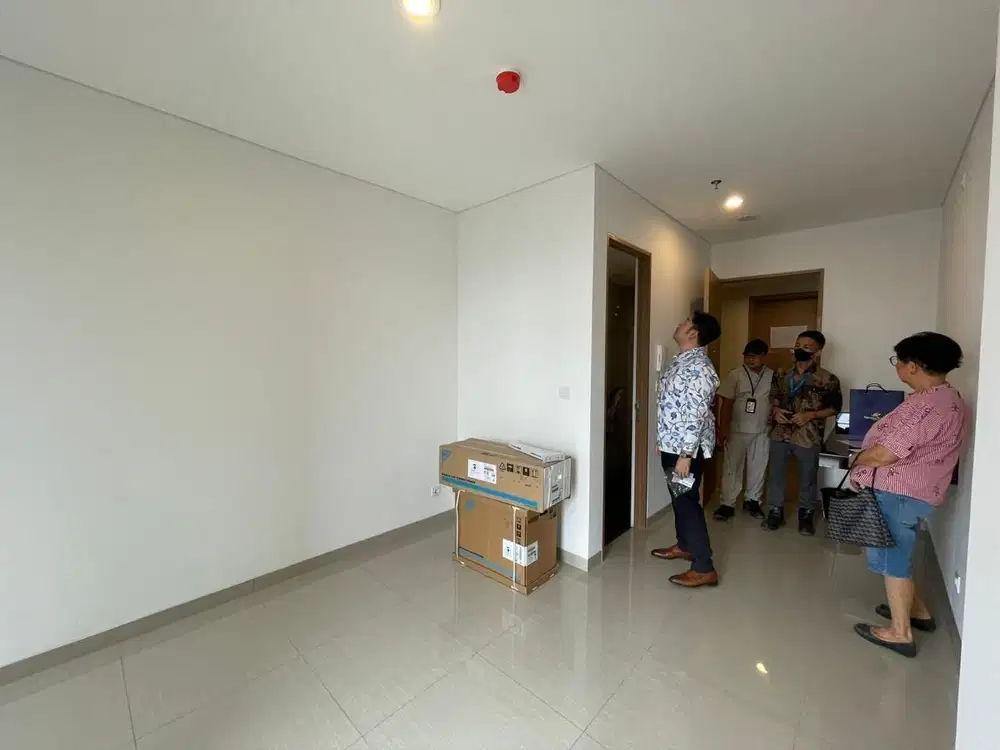 Dijual Apartemen Nyaman di Newton 2 Mega Kuningan Gress,Jakarta Selata