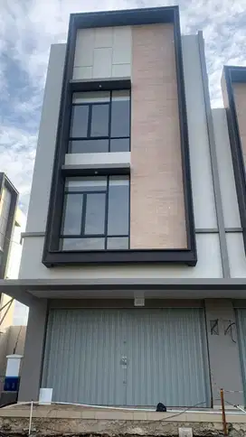 Dijual Ruko Hook 2 Lantai di Suvarna Sutera, Tangerang